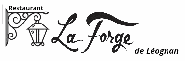 Logo du Restaurant La Forge de Léognan, montrant une lanterne stylisée en fer forgé suspendue et le nom en écriture script.